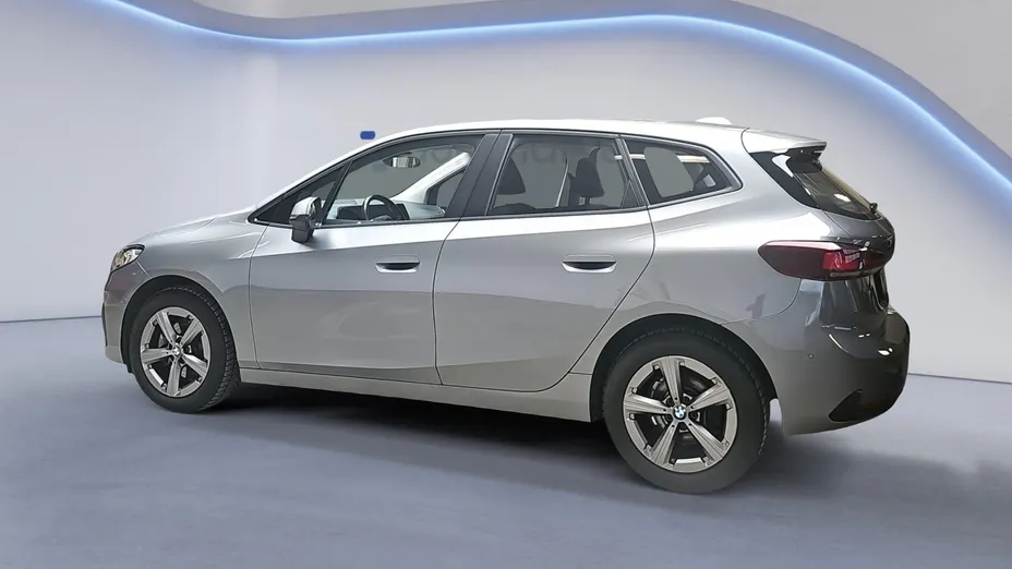 BMW Seria 2 218i aut