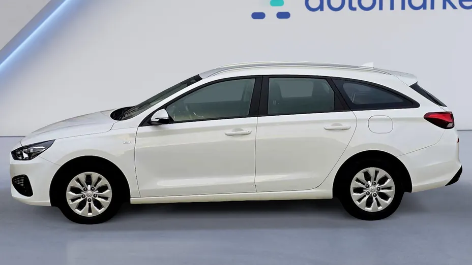 HYUNDAI i30 i30 1.5 T-GDI 48V Smart