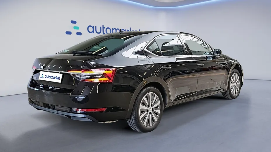 SKODA Superb Superb 2.0 TSI Style DSG