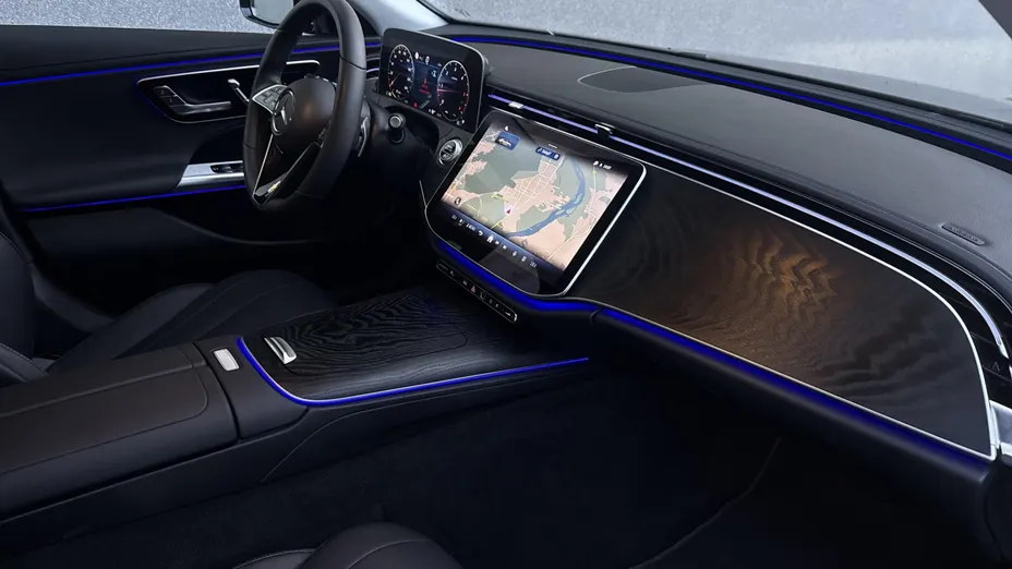 MERCEDES-BENZ E Klasa E 200 d mHEV Avantgarde 9G-Tronic