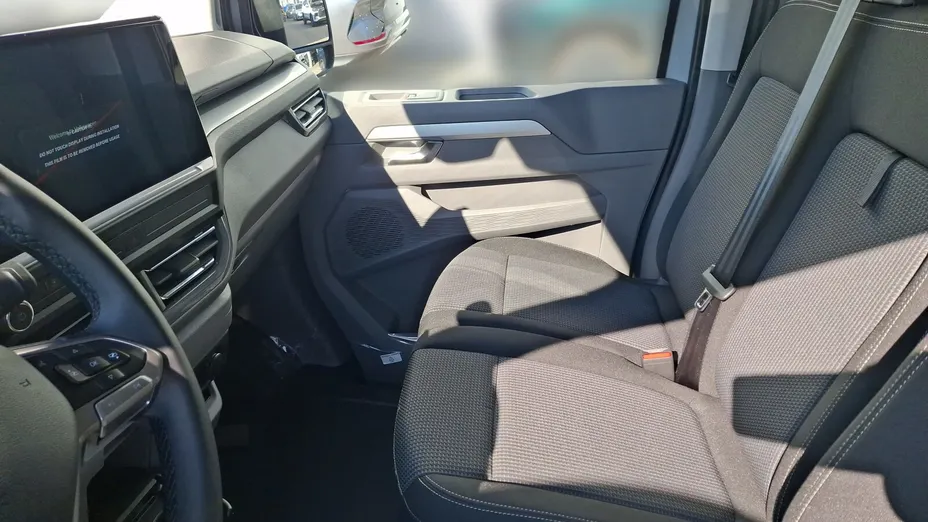 VOLKSWAGEN Transporter Transporter TDI L2H1 Edition 4Motion aut Nowy