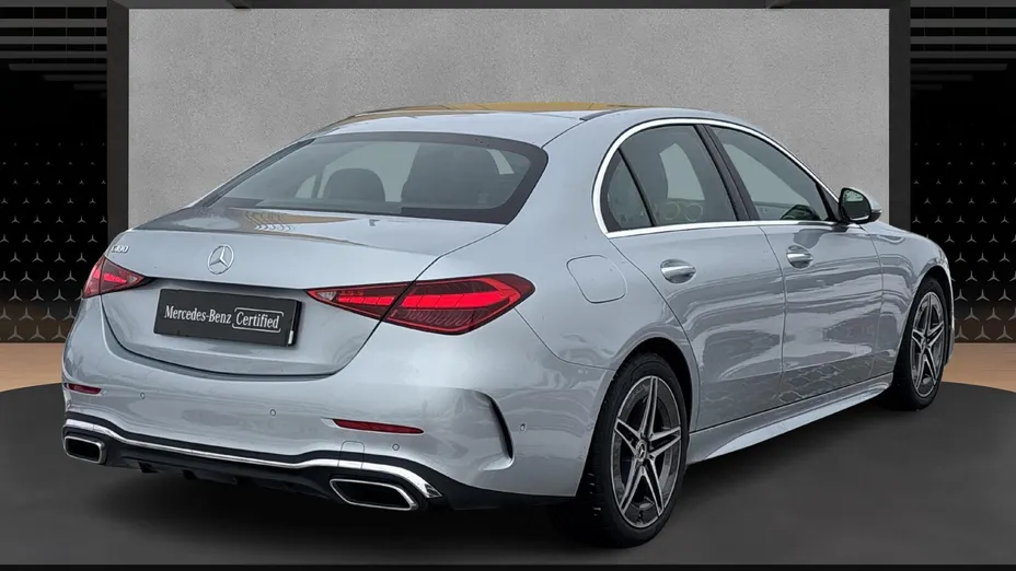 MERCEDES-BENZ C Klasa C 180 mHEV AMG