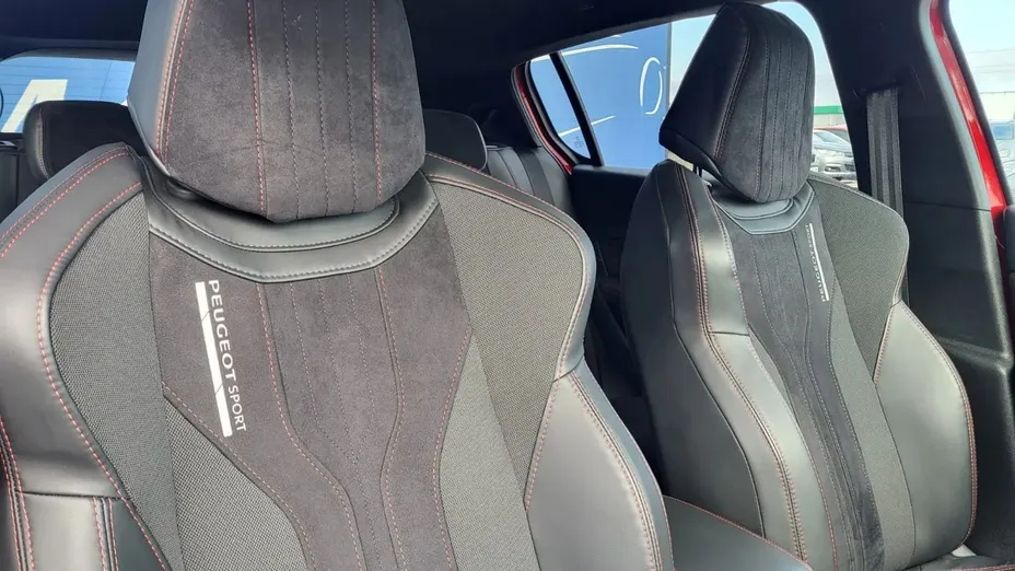 PEUGEOT 308 -