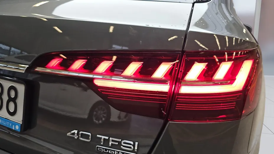 AUDI A4 A4 40 TFSI mHEV Quattro S Line S tronic