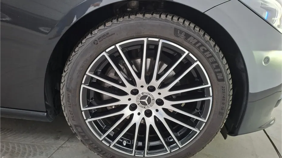 MERCEDES-BENZ C Klasa C 180 mHEV Avantgarde