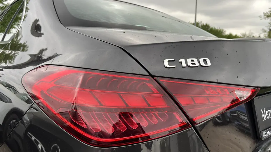 MERCEDES-BENZ C Klasa C 180 mHEV AMG