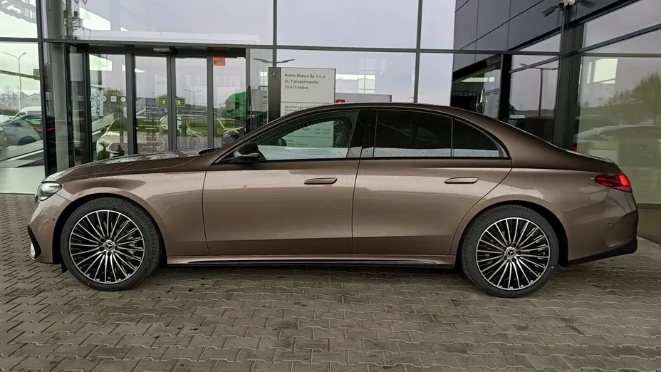 MERCEDES-BENZ E Klasa E 220 d mHEV 4-Matic AMG 9G-Tronic