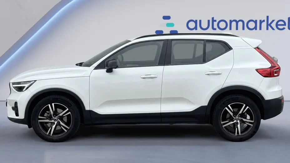 VOLVO XC40 XC40 B3 Plus Dark aut
