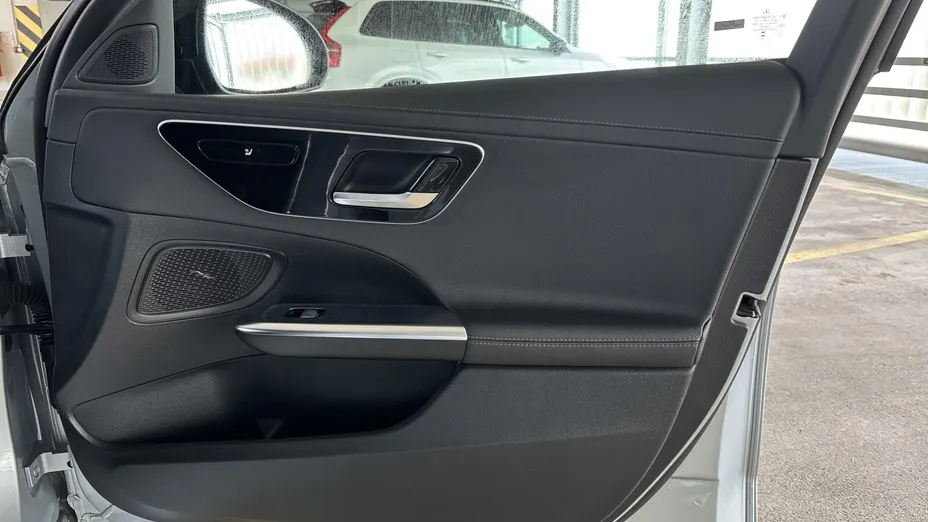 MERCEDES-BENZ C Klasa C 180 mHEV AMG