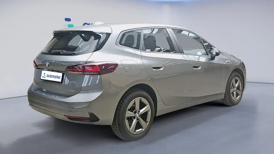 BMW Seria 2 218i aut