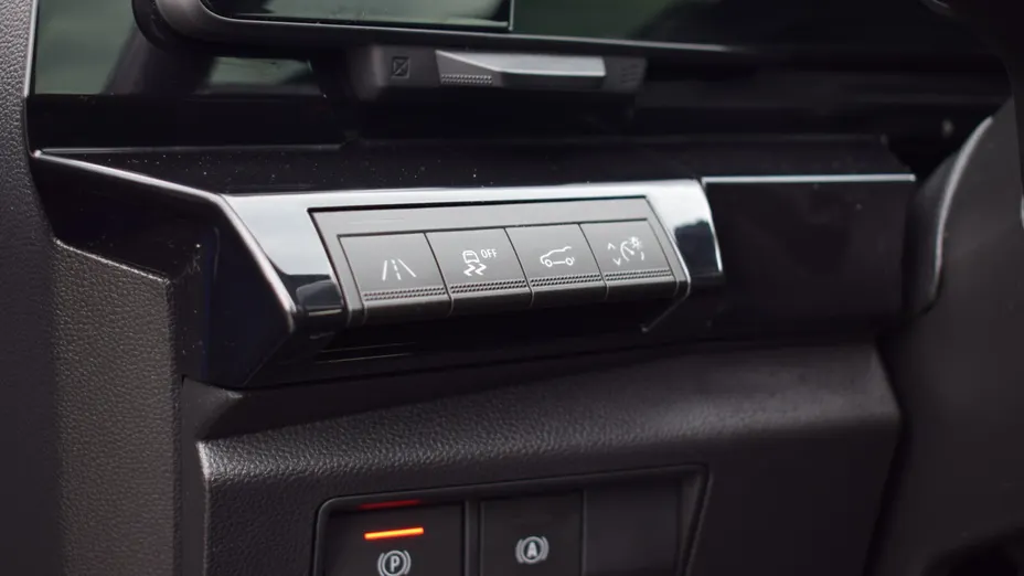 RENAULT Austral Austral 1.3 TCe mHEV Techno aut