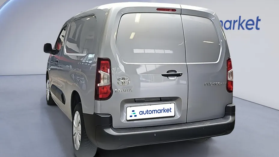 TOYOTA Proace City Proace City 1.5 D-4D Long 2,4t Active