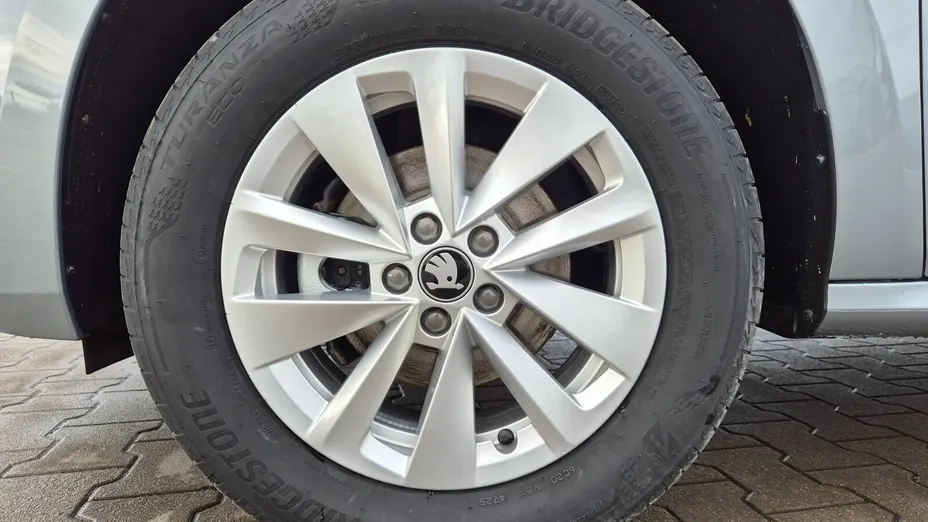 SKODA Kamiq Kamiq 1.0 TSI Edition 130 DSG