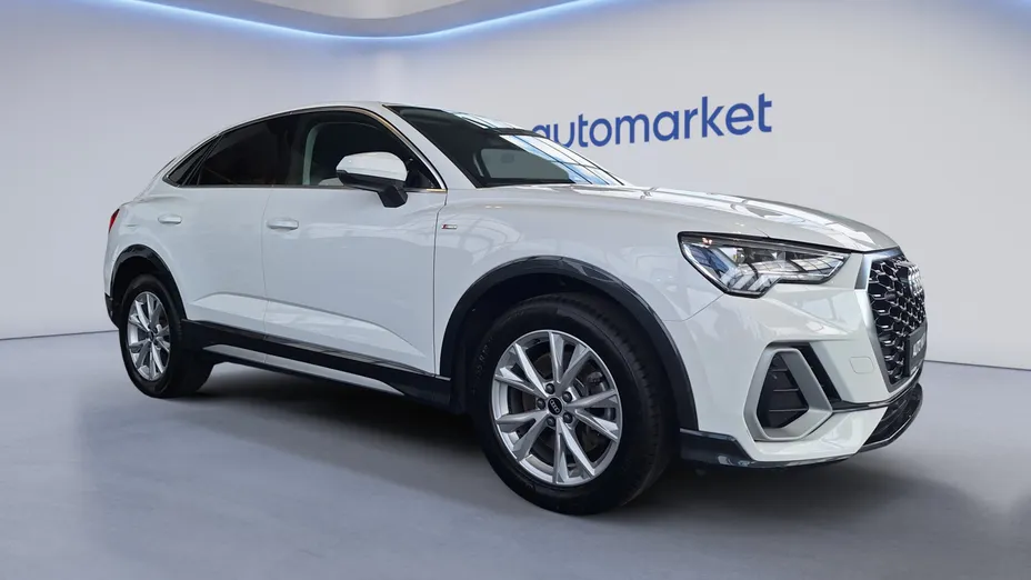 AUDI Q3 Q3 40 TDI Quattro S Line S tronic