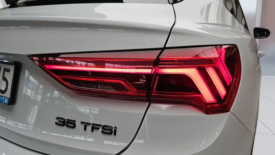 AUDI Q3 Q3 35 TFSI mHEV S-Line S tronic