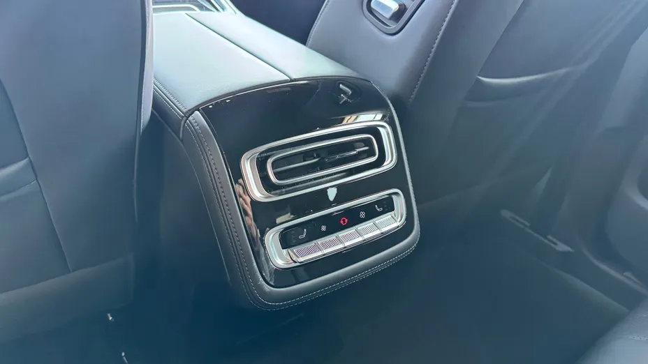 OMODA Omoda 9 Omoda 9 1.5 Super Hybrid Exclusive AWD Nowy