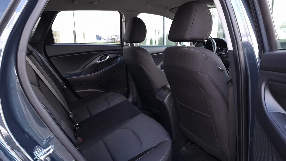 HYUNDAI i30 i30 1.0 T-GDI Smart DCT