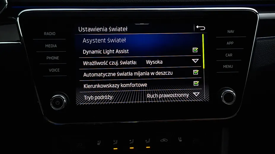 SKODA Superb Superb 2.0 TDI SCR 4x4 L&K DSG