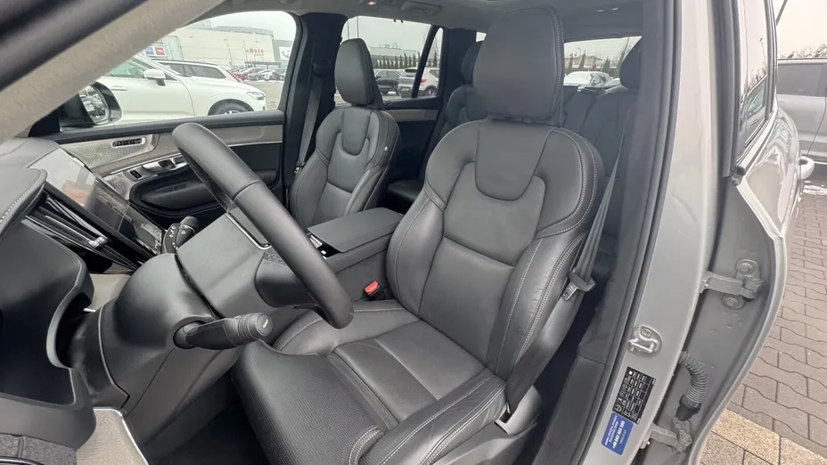 VOLVO XC90 XC90 T8 AWD Plug-In Hybrid Ultra Dark 7os aut