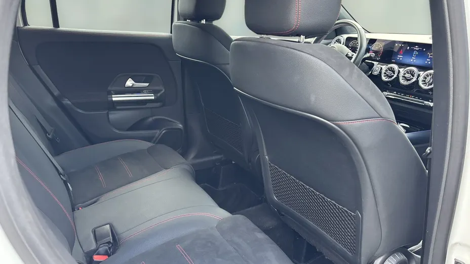 MERCEDES-BENZ GLA GLA 200 mHEV AMG Line 7G-DCT