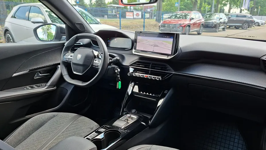 PEUGEOT 2008 2008 PureTech 130 Allure S&S EAT8
