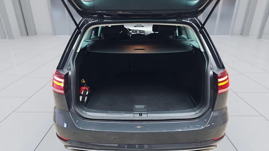 VOLKSWAGEN Golf Golf VII 1.5 TSI BMT Evo Highline DSG