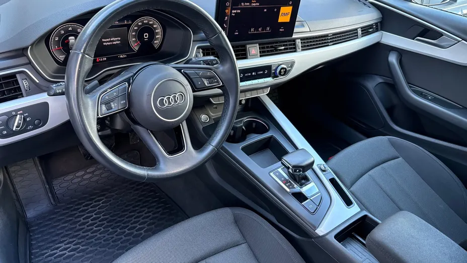 AUDI A4 Avant -