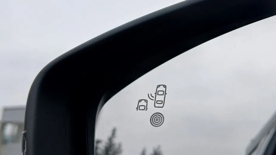 PEUGEOT 2008 2008 PureTech 130 GT S&S EAT8