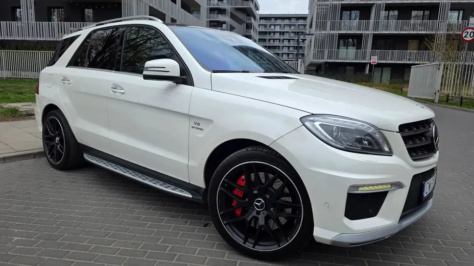 MERCEDES-BENZ ML ML 63 AMG 4-Matic