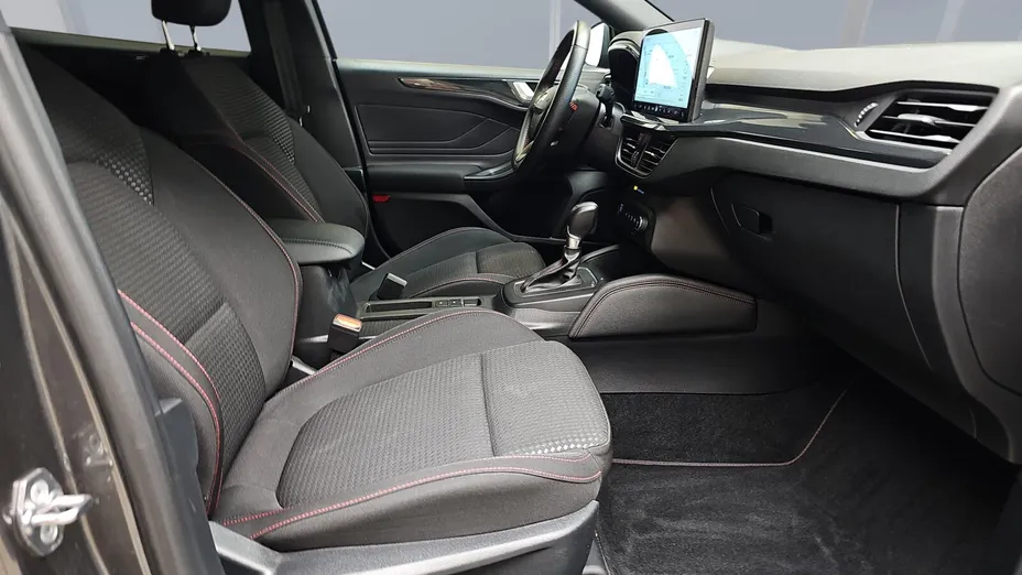 FORD Focus Focus 1.0 EcoBoost mHEV ST-Line X aut