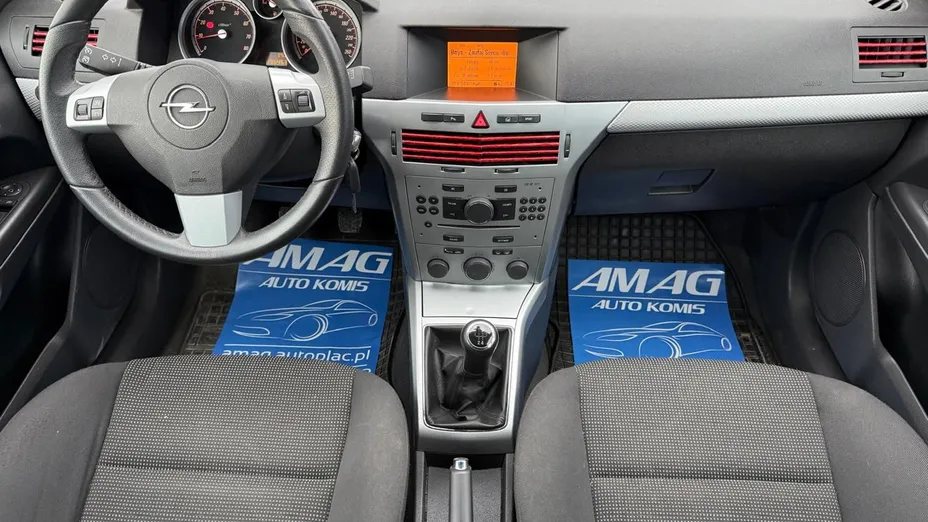 OPEL Astra -