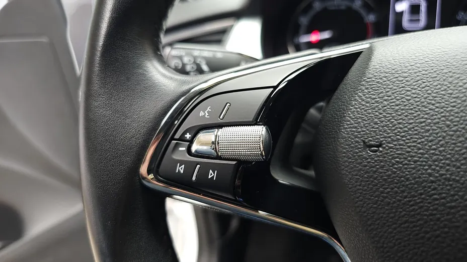 SKODA Fabia Fabia 1.0 TSI Ambition