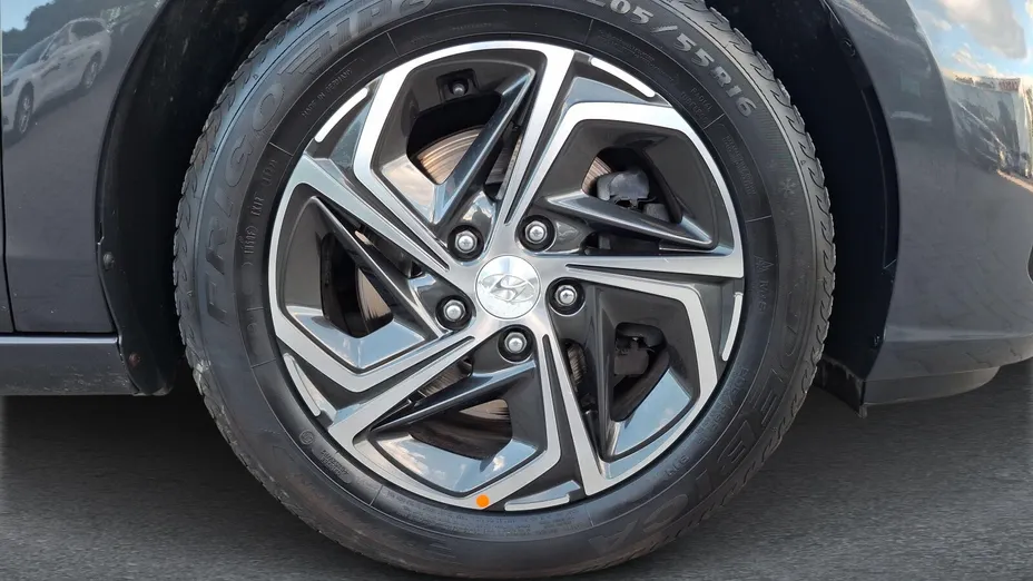 HYUNDAI i30 i30 1.0 T-GDI Smart DCT