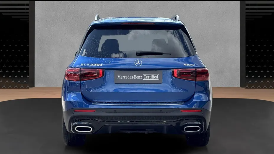 MERCEDES-BENZ GLB GLB 220 d 4-Matic AMG Line 8G-DCT