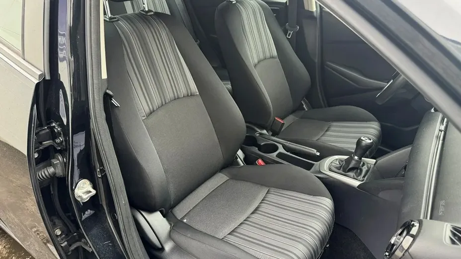 MAZDA 2 2 1.4 CD Active