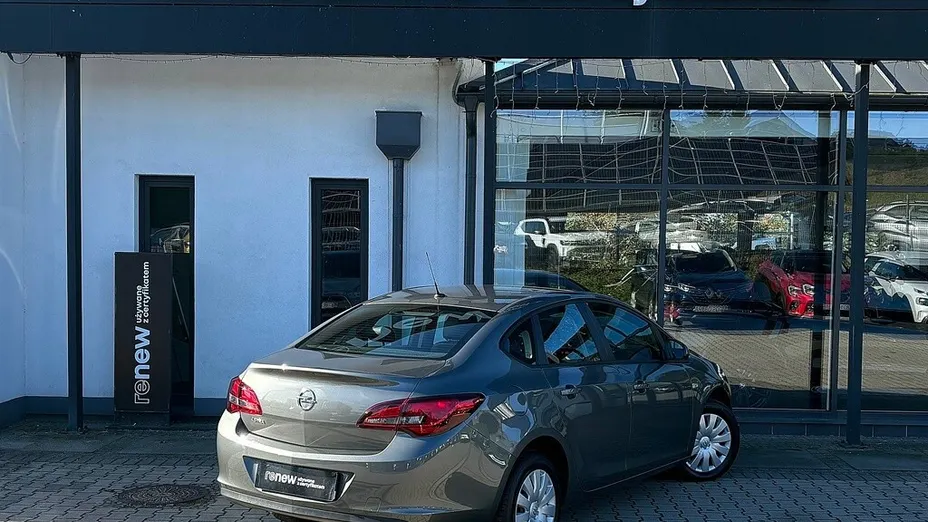 OPEL Astra Astra IV 1.6 Essentia