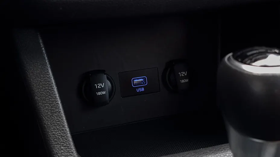 HYUNDAI i30 i30 1.0 T-GDI Smart DCT