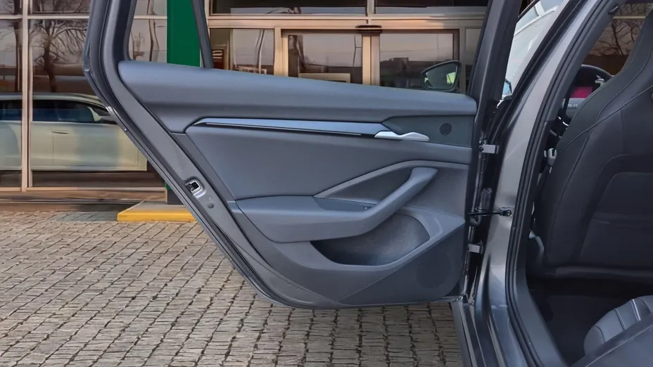 SKODA Superb Superb 2.0 TSI Sportline DSG Nowy