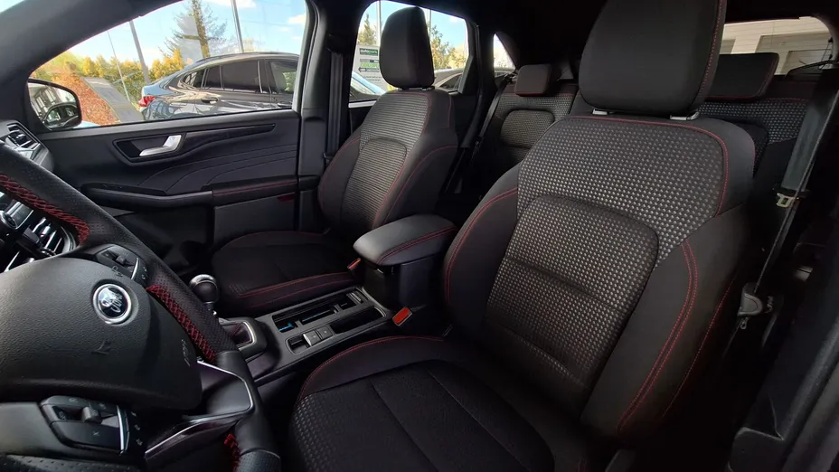 FORD Kuga Kuga 1.5 EcoBoost FWD ST-Line