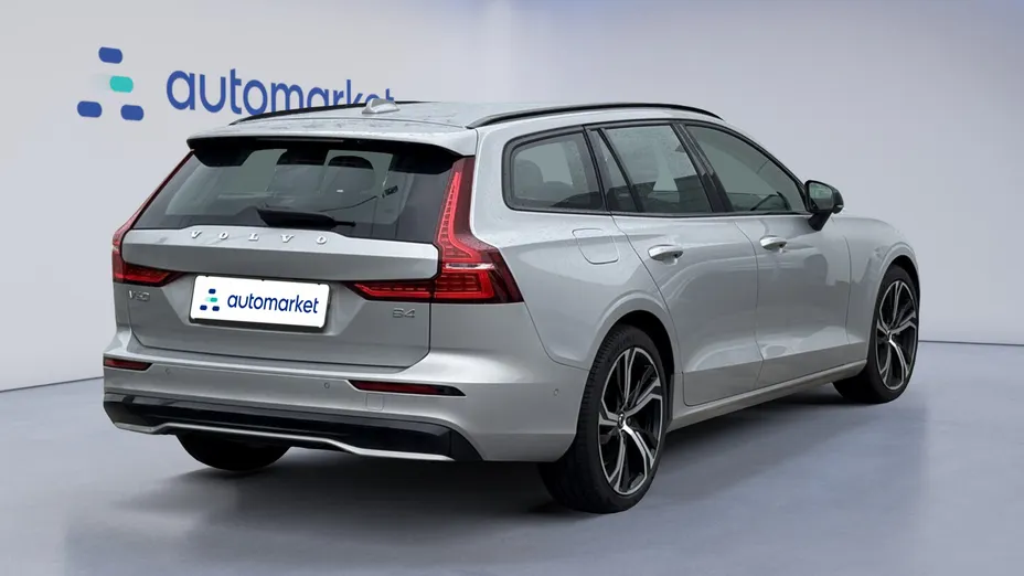 VOLVO V60 V60 B4 B Plus Dark aut