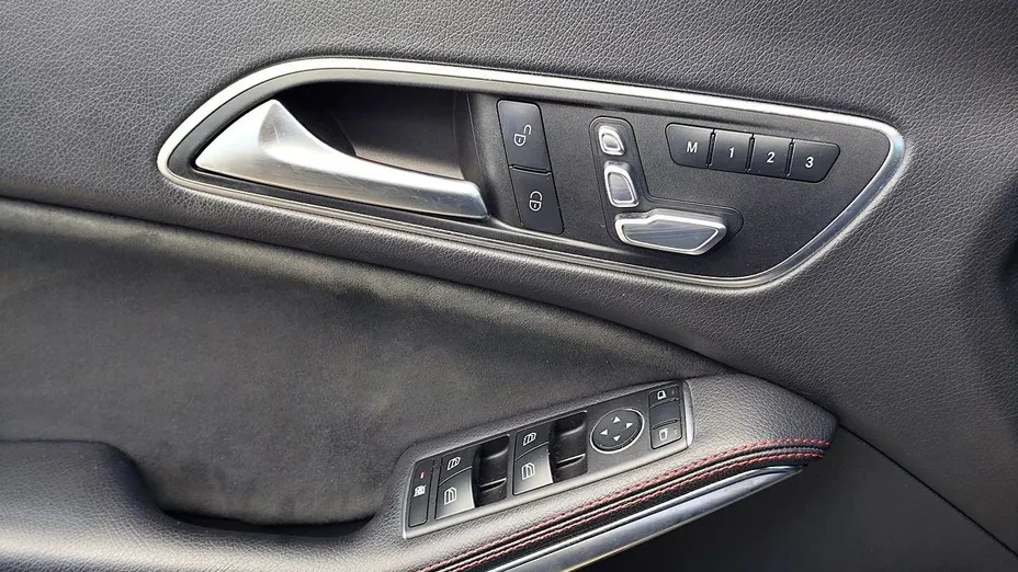 MERCEDES-BENZ CLA CLA 200 7G-DCT AMG Line