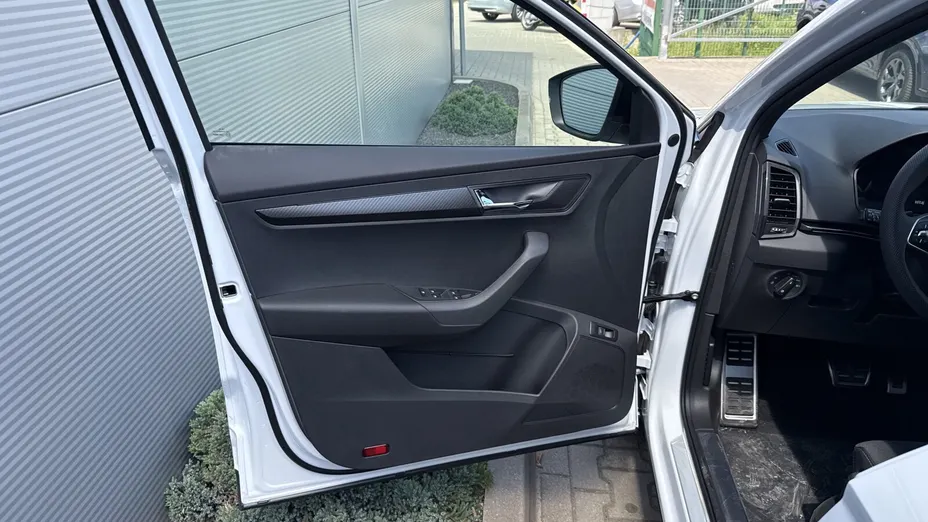 SKODA Karoq Karoq 1.5 TSI ACT Sportline DSG Nowy