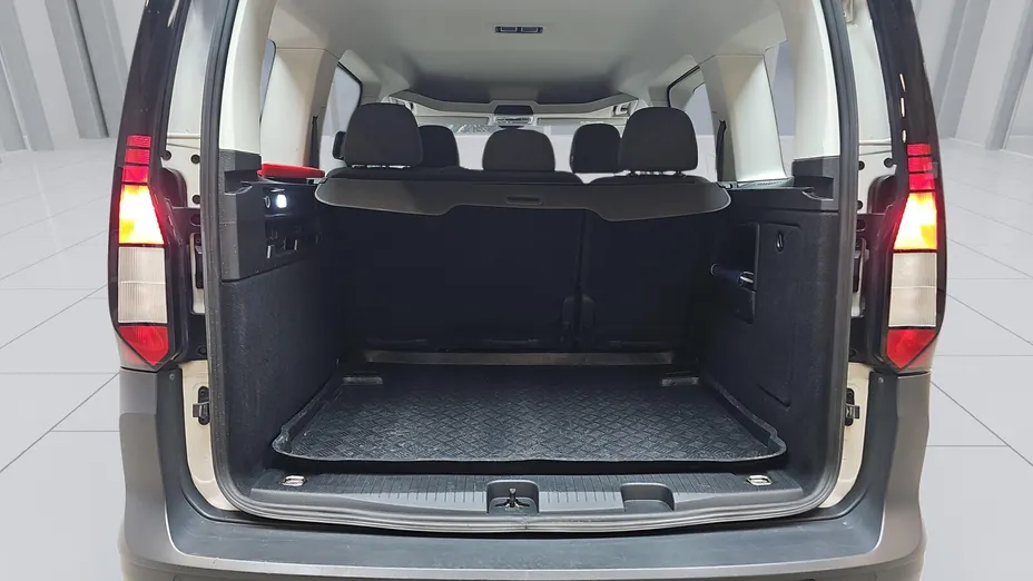 VOLKSWAGEN Caddy osobowy Caddy 2.0 TDI