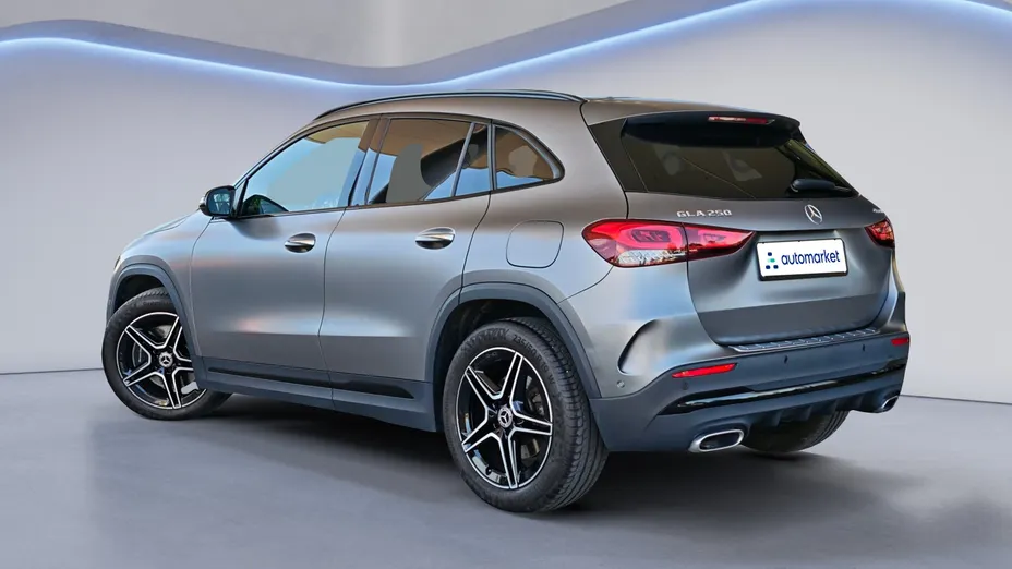 MERCEDES-BENZ GLA GLA 250 4-Matic AMG Line