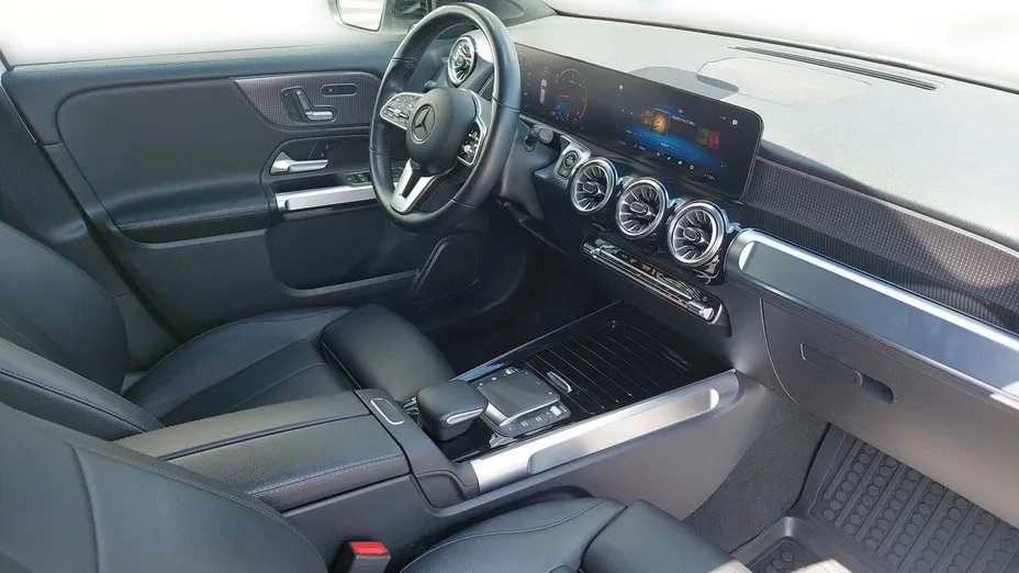 MERCEDES-BENZ GLB GLB 200 d Progressive 8G-DCT