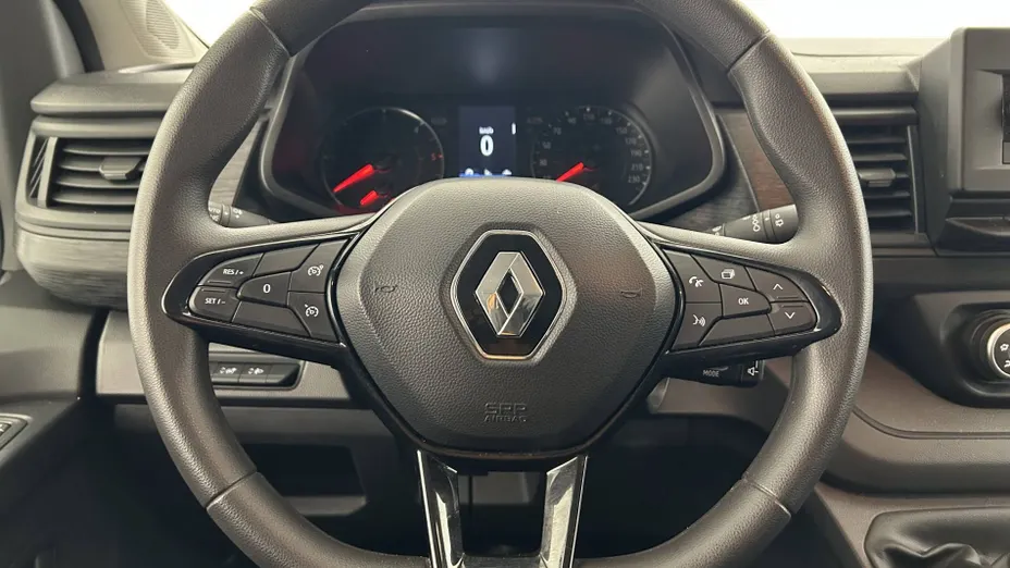 RENAULT Trafic -