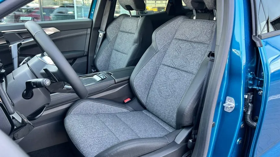 RENAULT Austral Austral 1.3 TCe mHEV Techno aut Nowy