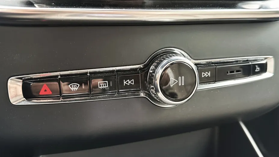 VOLVO XC90 XC90 B5 B AWD Plus Bright 7os aut