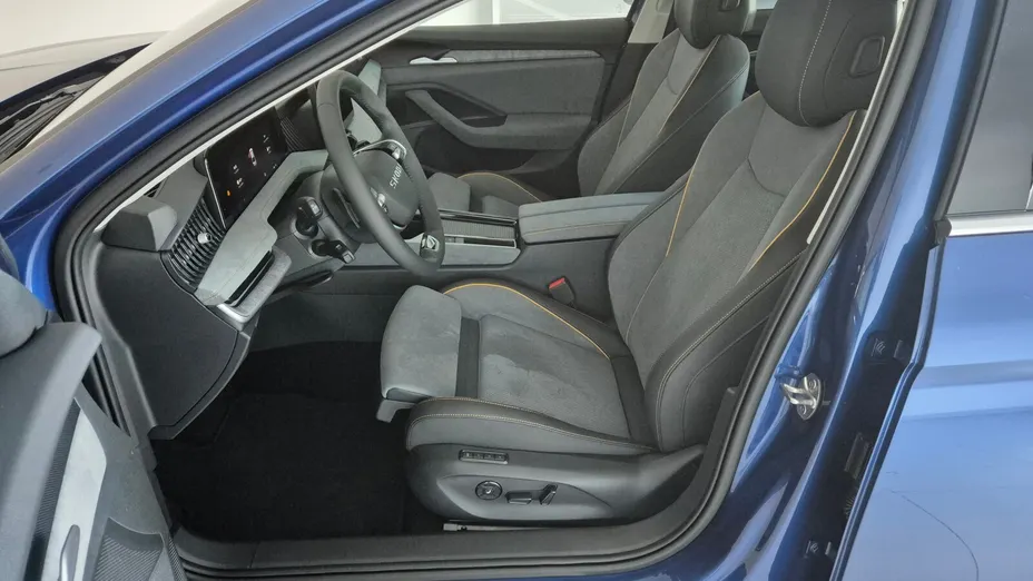 SKODA Superb Superb 1.5 TSI Plug-in Hybrid Edition 130 DSG