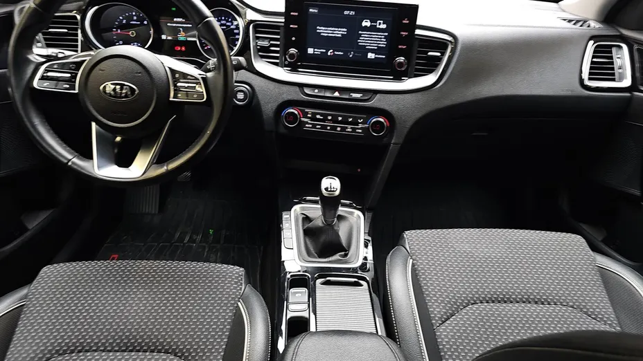 KIA Cee'd Ceed 1.6 CRDi SCR L